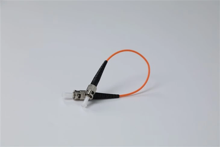 Fiberoptisk patchledning ST UPC TIL ST UPC SIMPLEX ORANGE